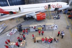 Airberlin counts the carbon calories in slimming exercise to reduce the weight of onboard items | airberlin