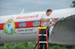 Honeywell UOP renewable jet fuel technology selected by Petrixo for large new Gulf biorefinery | Honeywell UOP,Petrixo,UOP