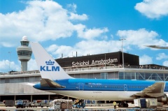 Dutch aviation sector presents government with action plan to reduce gross emissions by 35 per cent by 2030 | KLM,Schiphol