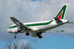 Alitalia becomes the latest airline interested in partnering with Solena on a municipal waste to jet fuel project | Alitalia,Solena