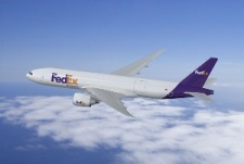 FedEx commits to reducing the carbon emissions of its aircraft fleet by 20 percent by 2020 | FedEx, DHL, Frederick Smith, freight
